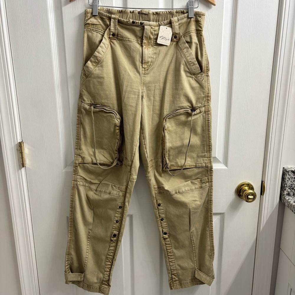 We The Free People Can't Compare Slouch Pant Cargo Small NWT Beige Tan Boho - Picture 2 of 10